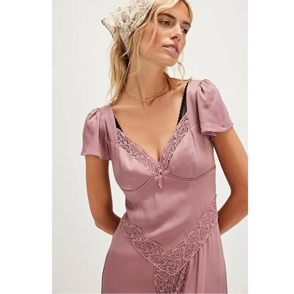 Free People Pink Skies Dainty Silky Lace Midi Dress in Nostalgia Rose XL - Picture 3 of 10